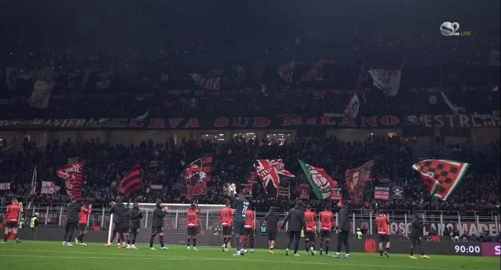 VIDEO/ Milanit i mjafton një gol në “San Siro”, kuqezinjtë rimarrin vendin e tretë në renditje