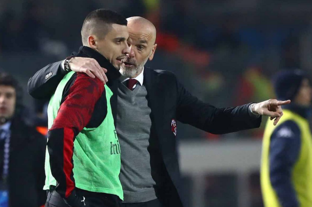 Trajneri i Milanit e thirri nga stoli për të hyrë në fushë, Krunic nuk pranoi dhe refuzoi urdhrin e Piolit