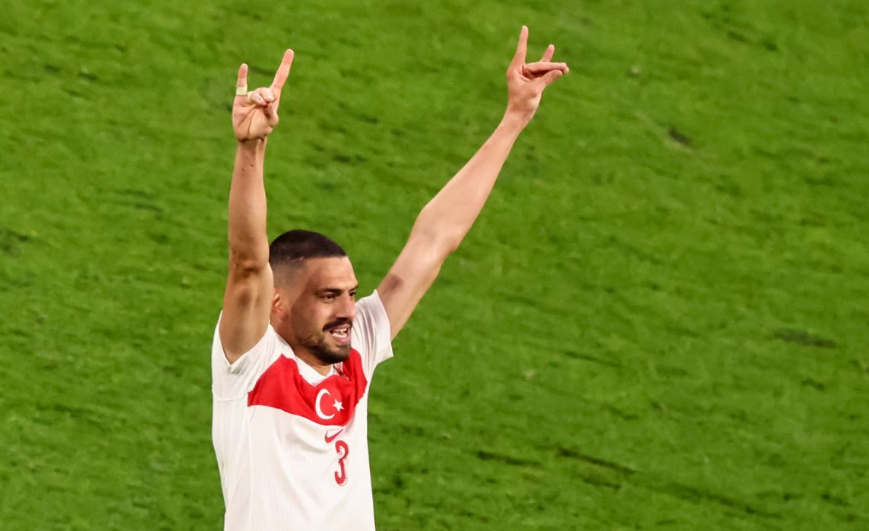 Shënoi 2 gola dhe dërgoi Turqinë në çerekfinale, ja kush është gruaja shqiptare e Merih Demiral